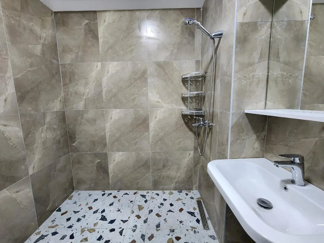 Mangalem Apartment Tirana